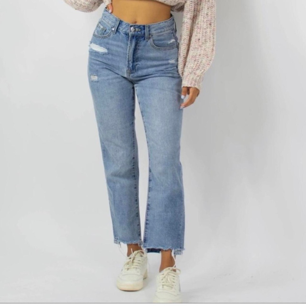 Grey Bandit Finley Girlfriend Jeans 24 00